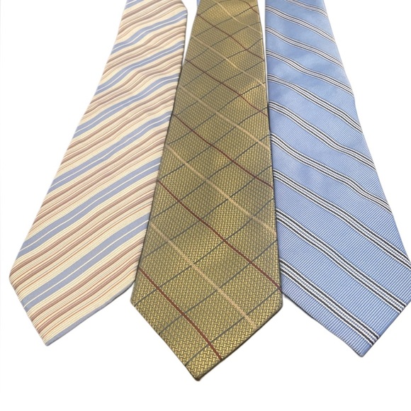 3 Silk Ties Jos A Bank, Studio & Daniel &Co. Blue tan brown 100% Silk Great Cond - Picture 1 of 3